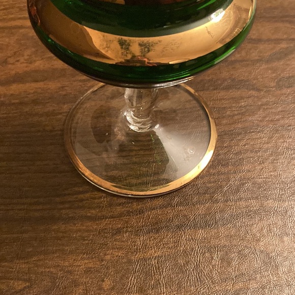 Unique Vintage Design Green Vase with Gold Accents Murano Style - Picture 6 of 7